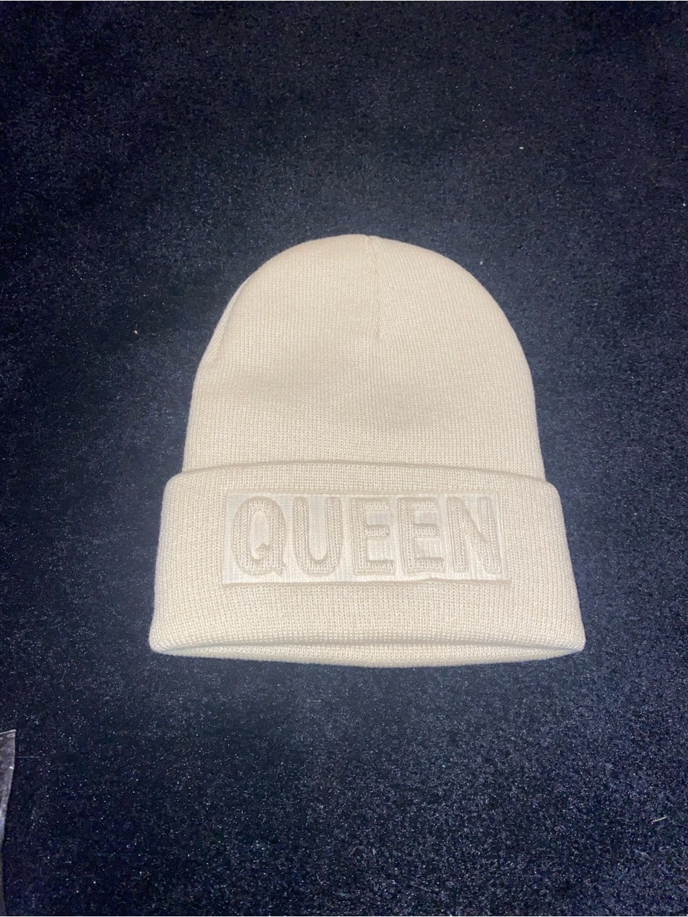 New QUEEN Embroidered Knit Beanie - Cream